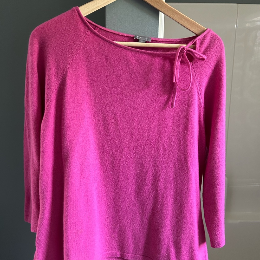 Cashmere Knit Sweater with Bow Detail